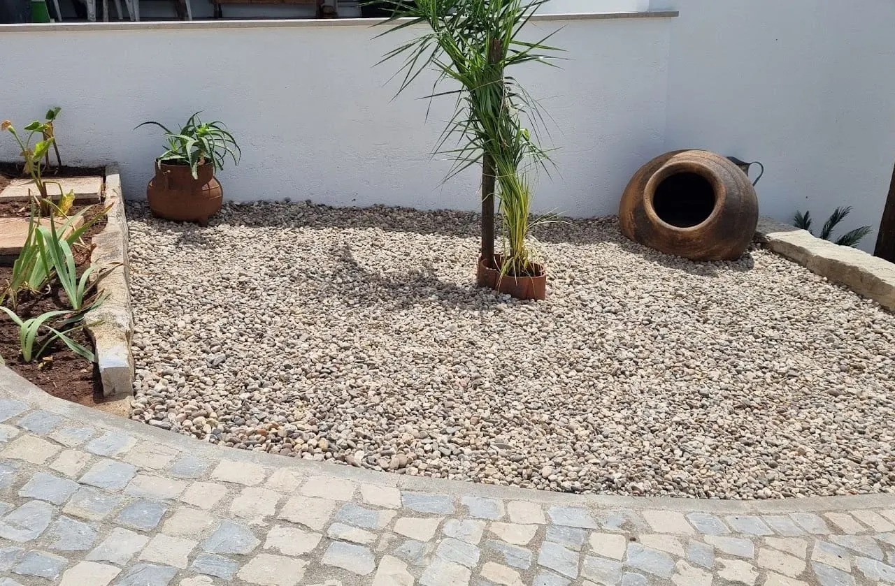 Casa Pregueira — jardim