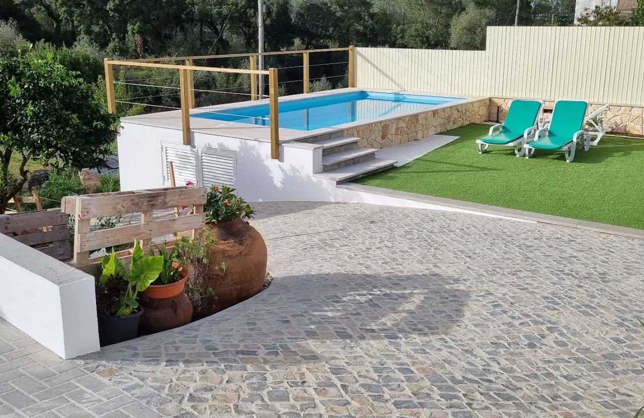 Casa Pregueira — piscina