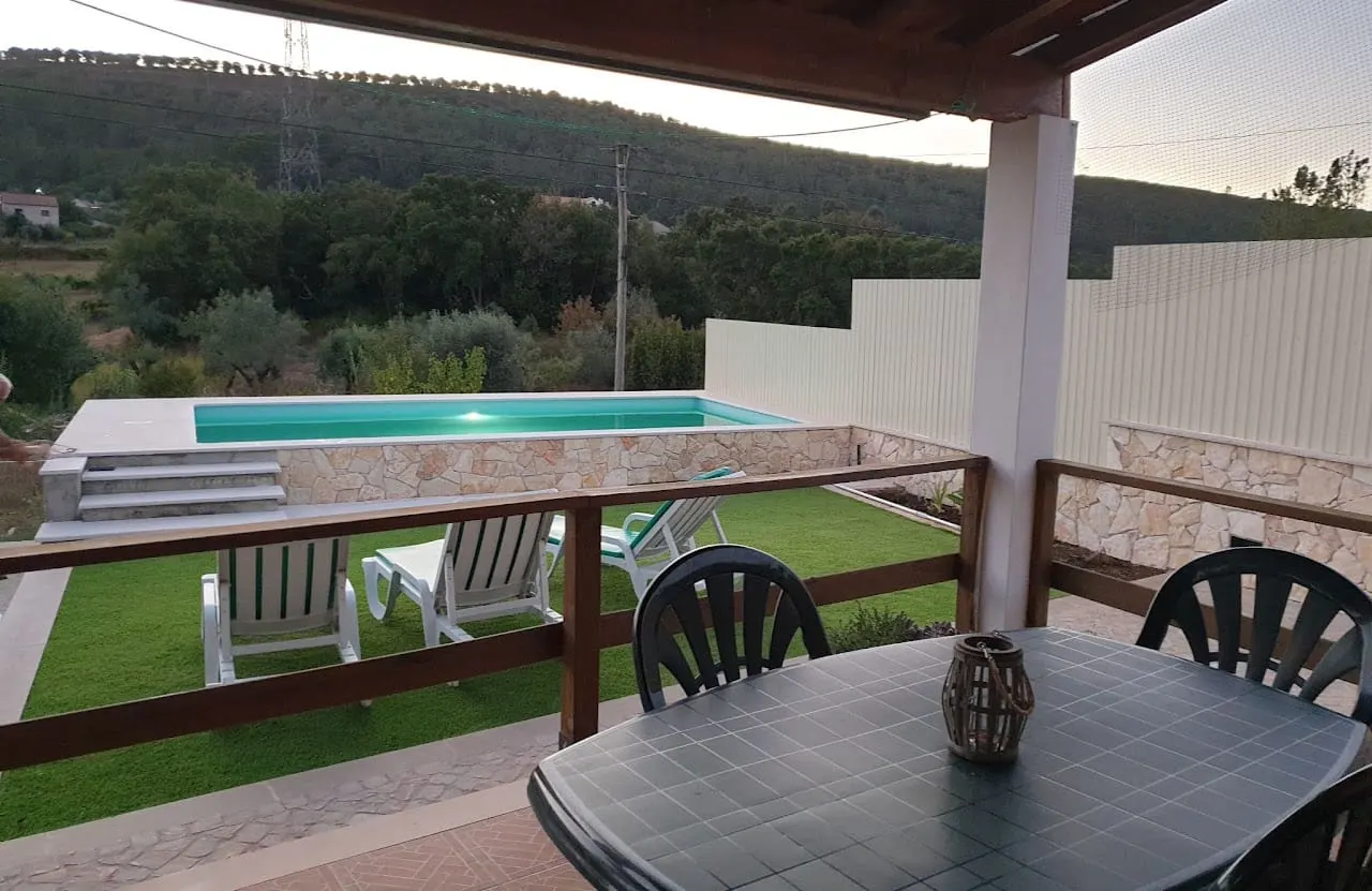 Casa Pregueira — piscina